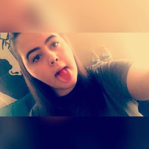 Meet your Posher, Haylee - Picture 1 of 1